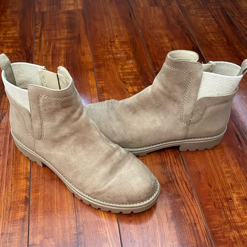 Suede ankle boots